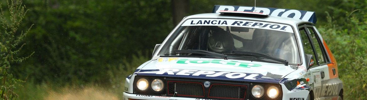 Rennsport und Rallye-Support